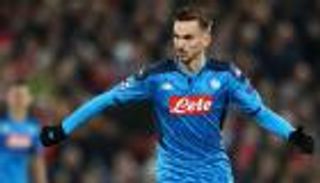 وكيل نجم نابولي يفتح بابه أمام كبار أوروبا