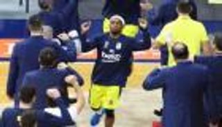 عناد تركيا يضع سلة فنربخشه تحت وطأة كورونا