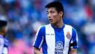 كورونا يصطاد الصيني الوحيد في الدوريات الكبرى