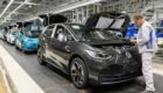 زائر ألماني يجبر "فولكسفاجن" على غلق مصنعها  في المكسيك