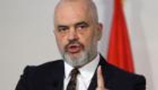 لمكافحة كورونا.. ألبانيا تستعين بالجيش لتطبيق حظر التجول