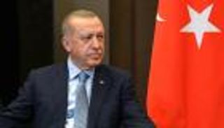 تركيا تخرق "هدنة كورونا" في ليبيا