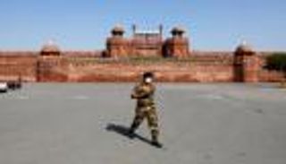 الهند تحظر التجول 14 ساعة للحد من انتشار كورونا