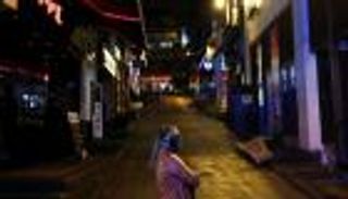 هونج كونج تحظر على غير المقيمين دخول أراضيها