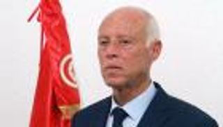 الرئيس التونسي يمنع التجمعات لأكثر من 3 أشخاص