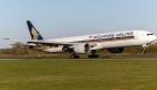 كورونا يجبر الخطوط السنغافورية على وقف معظم أسطولها