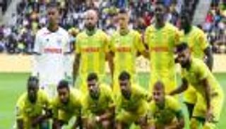 نادٍ فرنسي يحارب حظر كورونا بالساعات الذكية