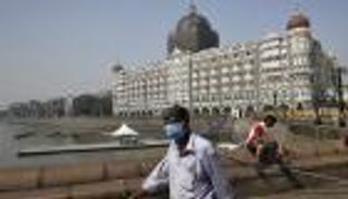 نيودلهي مهجورة جراء كورونا.. وتحذيرات من "قفزة" إصابات