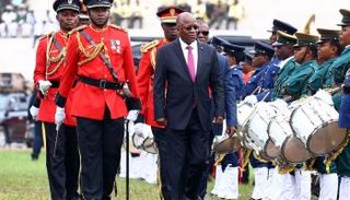 ماجوفولي طالب شعبه بمواصلة الذهاب إلى دور العبادة