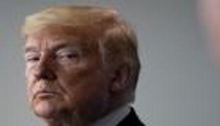 ترامب يرفض إغلاق بلاده جراء كورونا: يعرضها للدمار