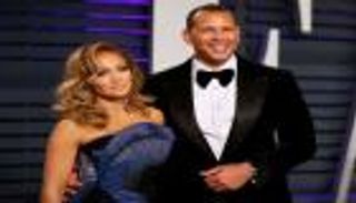 كورونا يعطل 6 حفلات زفاف لمشاهير العالم