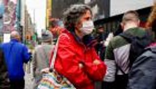 100 مليون دولار للمراكز الطبية في أمريكا لمواجهة كورونا