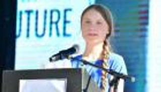 أصغر ناشطة بيئية في عزلة للاشتباه بإصابتها بـ"كورونا"