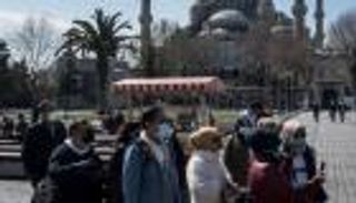 كورونا يتفشى في تركيا
