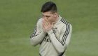 لامبارد ينقذ يوفيتش من جحيم ريال مدريد