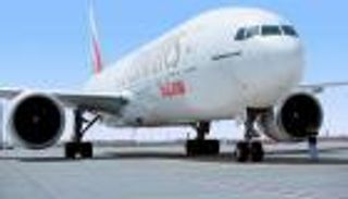 "الإمارات للشحن الجوي" توفر إمدادات الأغذية والأدوية للدولة والعالم