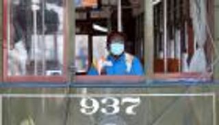 هل ارتداء الكمامة ضروري للوقاية من كورونا؟