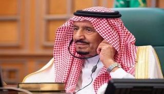 العاهل السعودي خلال ترأسه لقمة العشرين