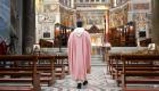 وفاة 67 كاهنا بـ"كورونا" في إيطاليا