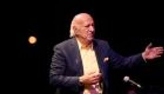 عمر خيرت في أولى حفلاته أونلاين.. نصف مليون مشاهدة 