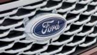 فورد تطمح في العودة للحياة من كابوس كورونا