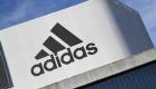 أديداس تعلق تسديد إيجارات متاجرها المغلقة.. ما السبب؟