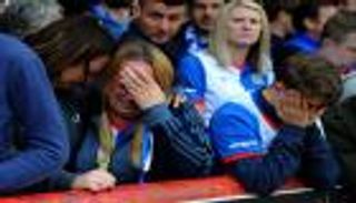 كاريكاتير.. ملل كورونا يحاصر جماهير كرة القدم