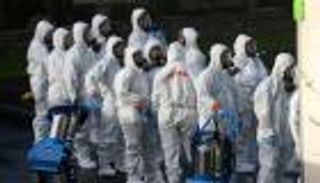 لماذا تسجل أمريكا أكبر عدد من إصابات كورونا؟