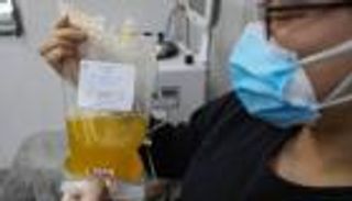 بارقة أمل.. "بلازما النقاهة" علاج محتمل لكورونا