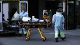 طبيب أوزبكستان يخفي إصابته بكورونا.. ويموت