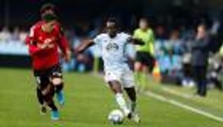 لاعب سيلتا يقود سيارته 26 ساعة هربا من كورونا