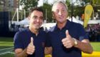 وصية كرويف وظروف جوارديولا.. شروط تشافي للعودة لبرشلونة