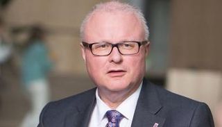 وزير مالية ولاية هيسن الألمانية توماس شيفر 