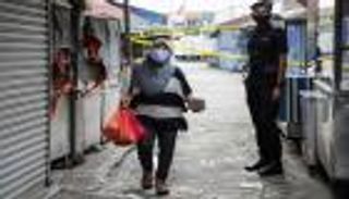 ماليزيا تواجه التفشي المتسارع لكورونا بإجراءات جديدة