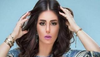إيناس عز الدين 