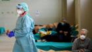 إيطاليا تعتزم تمديد الإغلاق العام لـ 12 أبريل لوقف كورونا