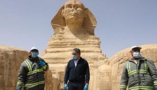 عملية تطهير وتعقيم أبوالهول