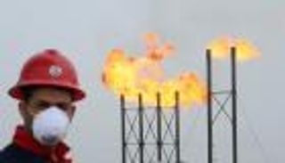 توقعات بهبوط الطلب العالمي على النفط في أبريل