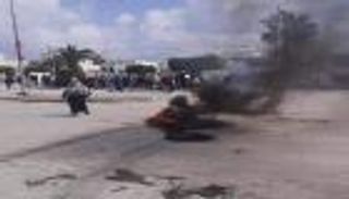 كورونا يفجر احتجاجات اجتماعية في تونس 