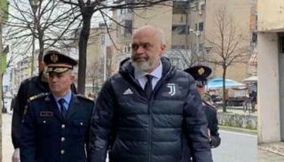 إيدي راما رئيس الحكومة الألبانية