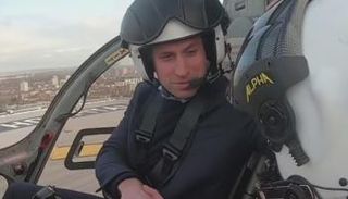 الأمير ويليام خلال إحدى مهماته كمسعف جوي