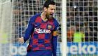 3 مواقف حولت ميسي إلى "جيفارا" برشلونة