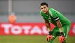 نجوم الزمالك يباغتون عصام الحضري بهجمات متتالية