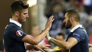 بنزيمة وجيرو