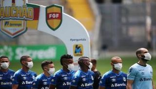 كرة القدم في زمن الكورونا