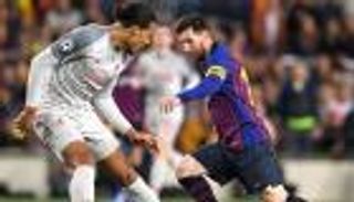 فان ديك يفضل ميسي على جميع خصومه