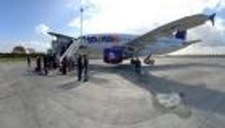 "إير كايرو" تسير رحلة استثنائية لإعادة العالقين من باريس