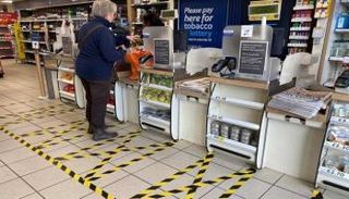 متجر Tesco في لندن