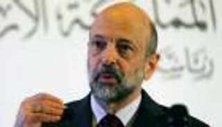 الأردن يفرض حظرا شاملا بالبلاد للحد من كورونا