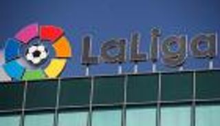 كورونا يحاصر الليجا بخسائر قياسية